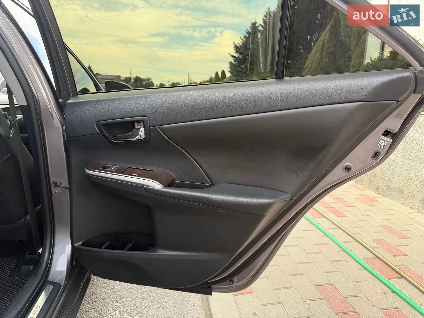 2015 Toyota Camry - мініатюра 29