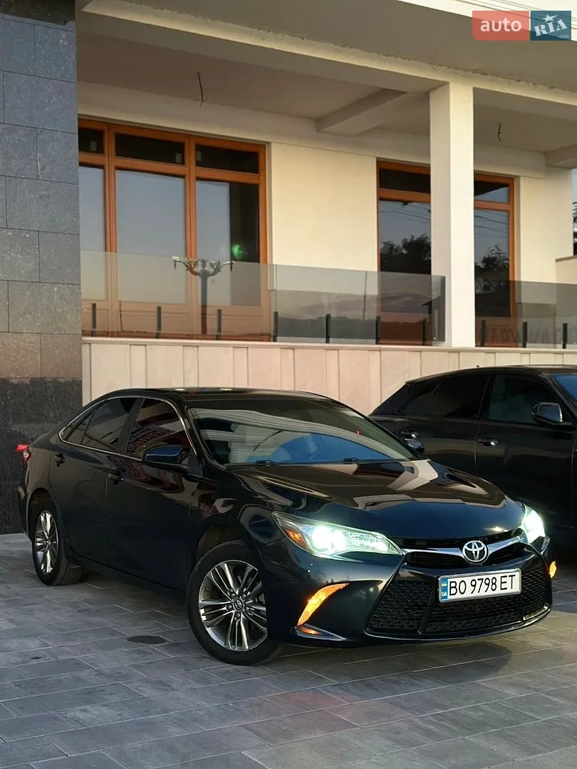 2016 Toyota Camry - мініатюра 9