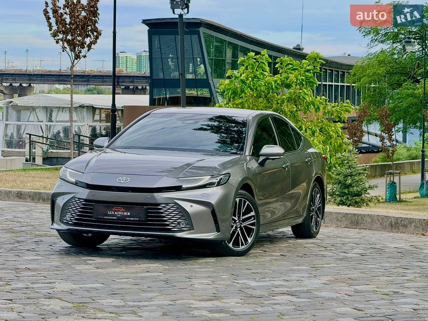 2026 Toyota Camry - мініатюра 14