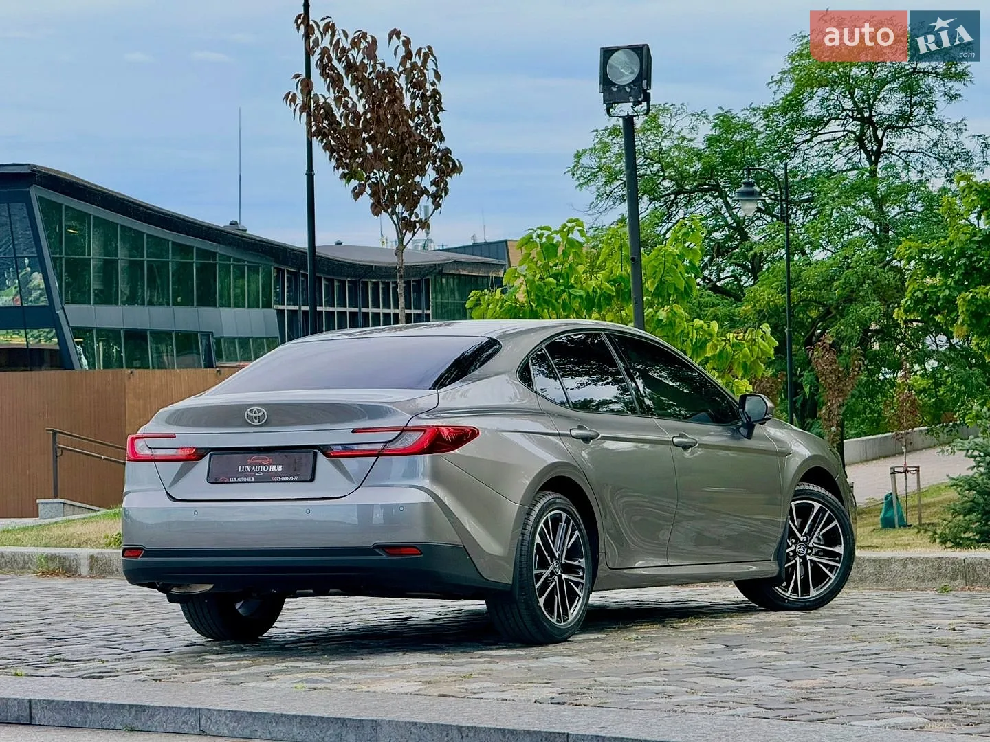 2026 Toyota Camry - мініатюра 143