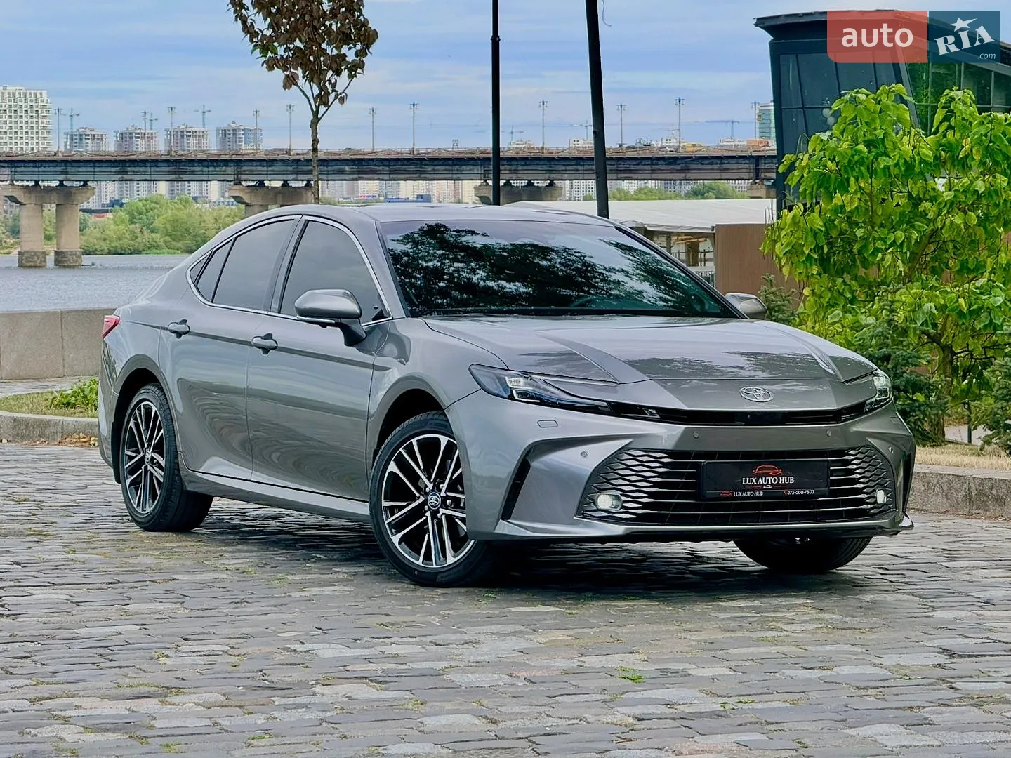 2026 Toyota Camry - мініатюра 187