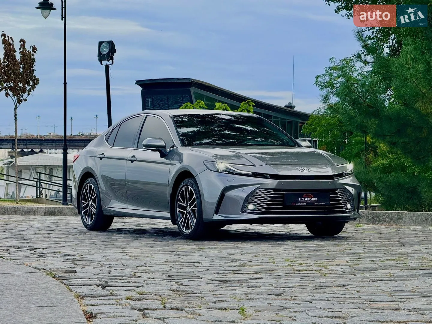 2026 Toyota Camry - мініатюра 238