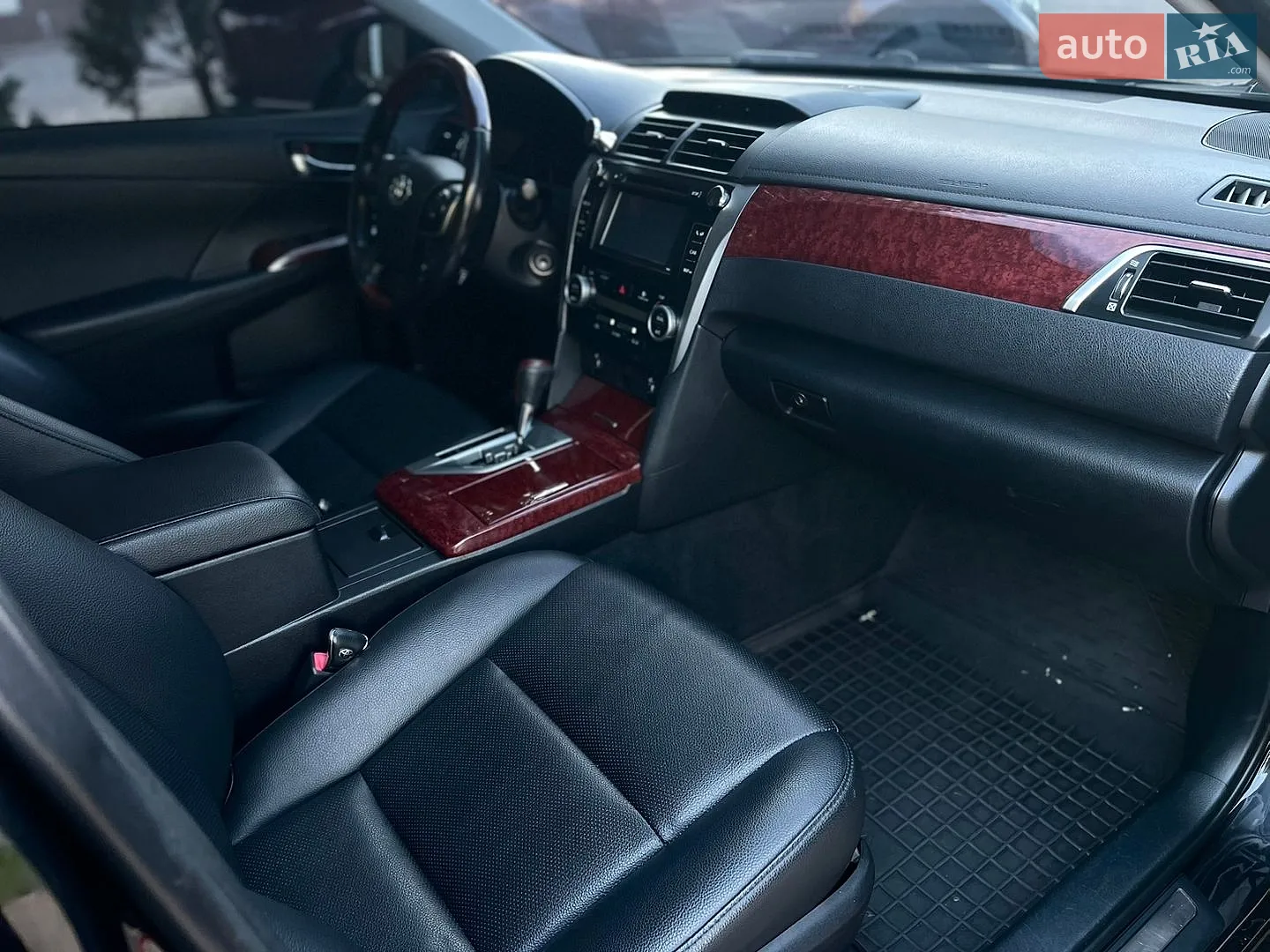 2014 Toyota Camry - мініатюра 32