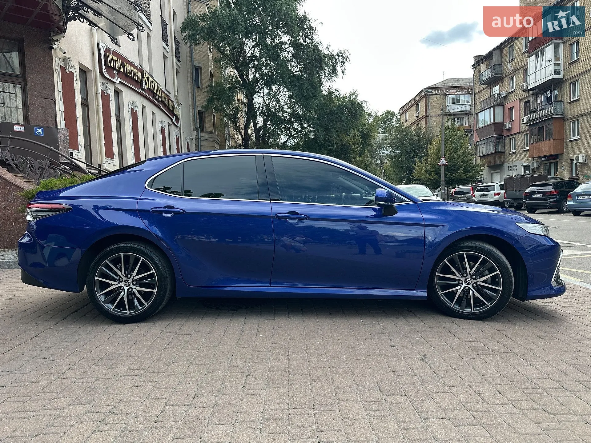 2022 Toyota Camry - мініатюра 4