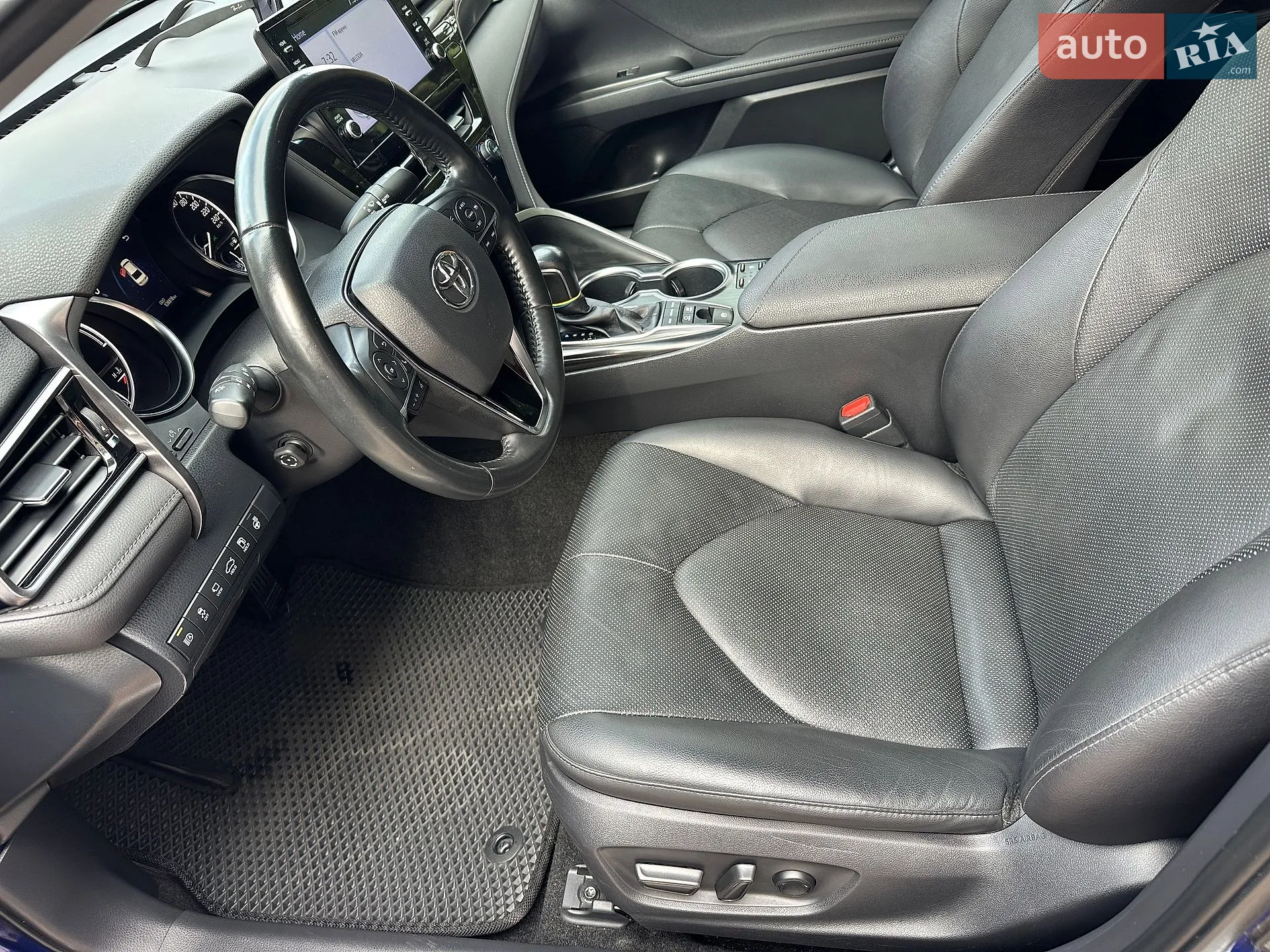 2022 Toyota Camry - мініатюра 13