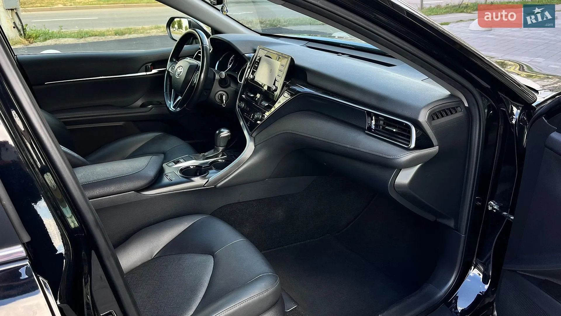 2022 Toyota Camry - мініатюра 10