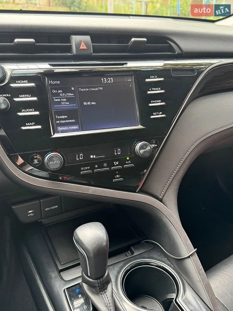 2019 Toyota Camry - мініатюра 14