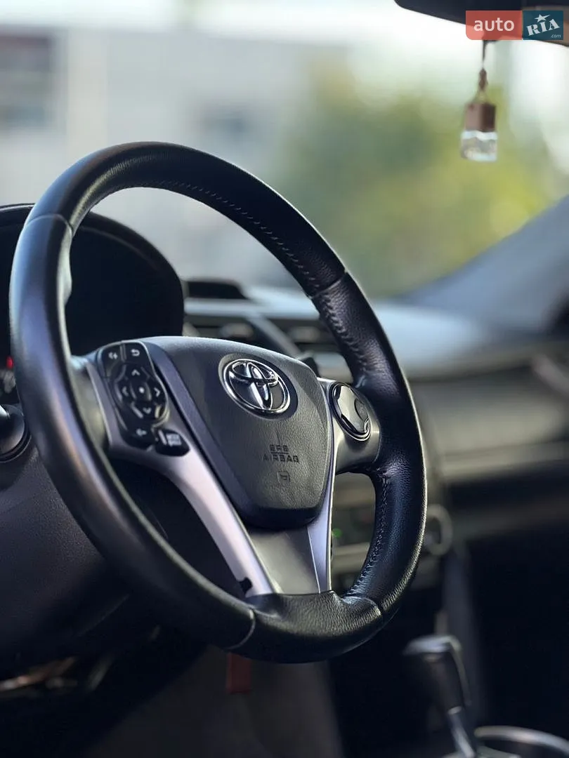 2014 Toyota Camry - мініатюра 9