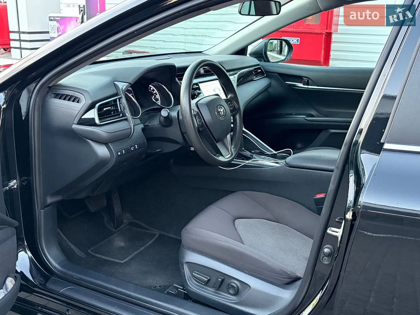 2019 Toyota Camry - мініатюра 26