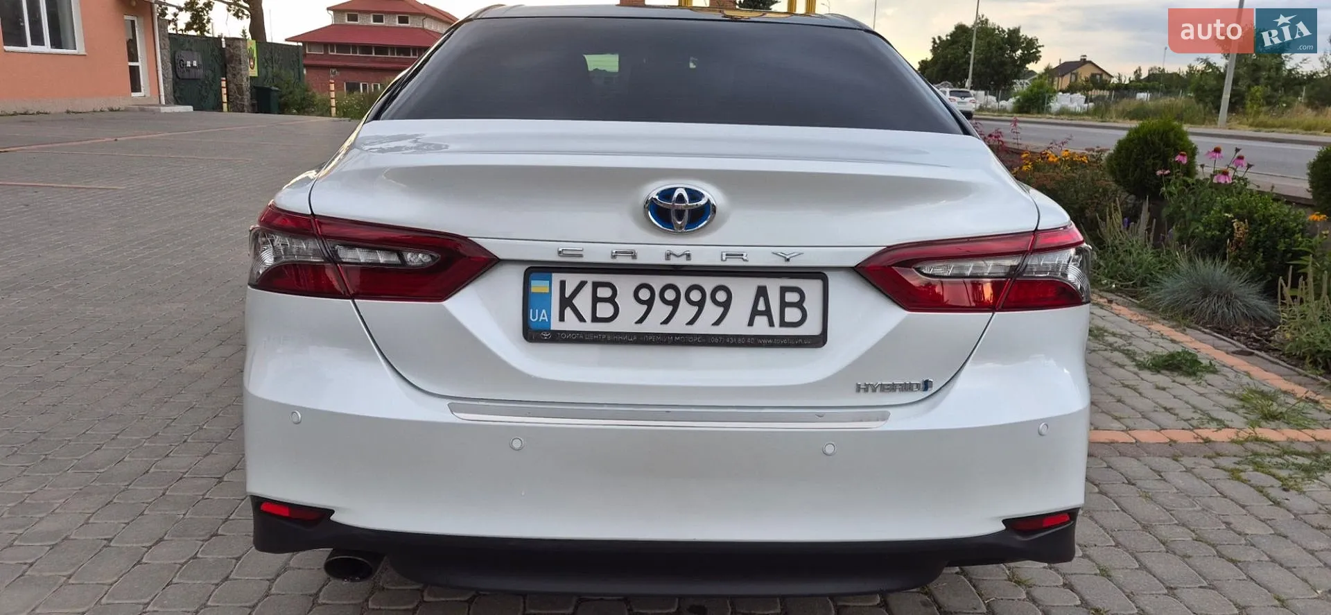 2021 Toyota Camry - мініатюра 3