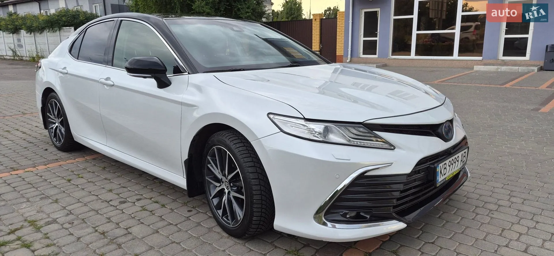 2021 Toyota Camry - фото 1