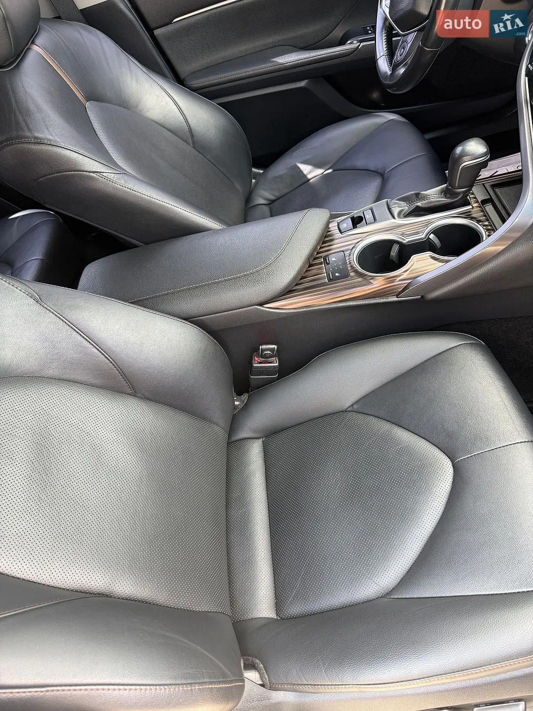 2018 Toyota Camry - мініатюра 15