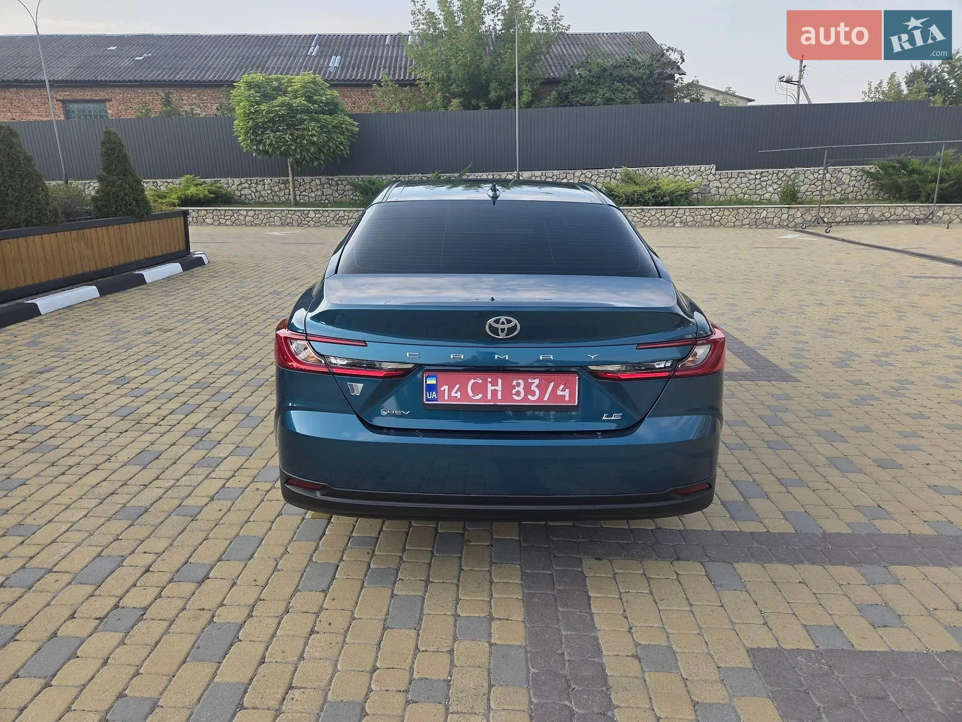 2025 Toyota Camry - мініатюра 12