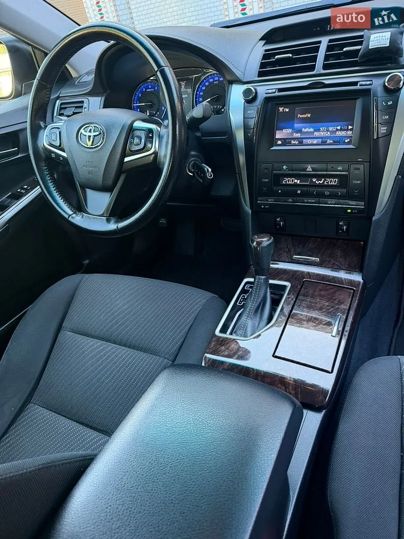 2016 Toyota Camry - мініатюра 17