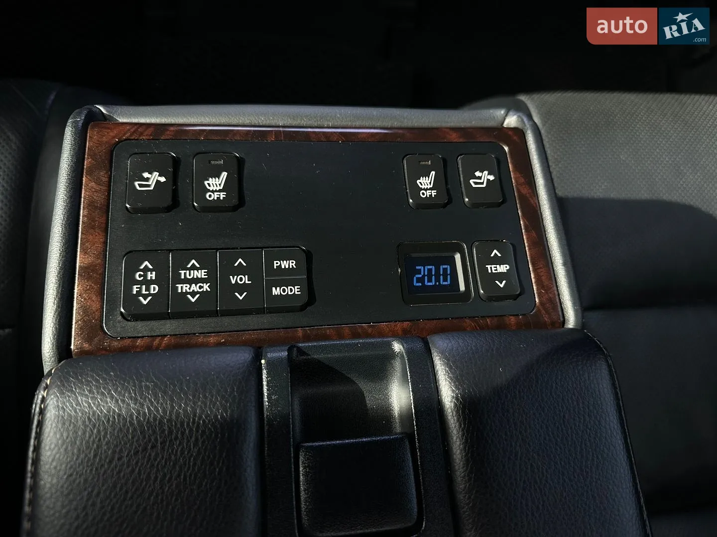 2014 Toyota Camry - мініатюра 24