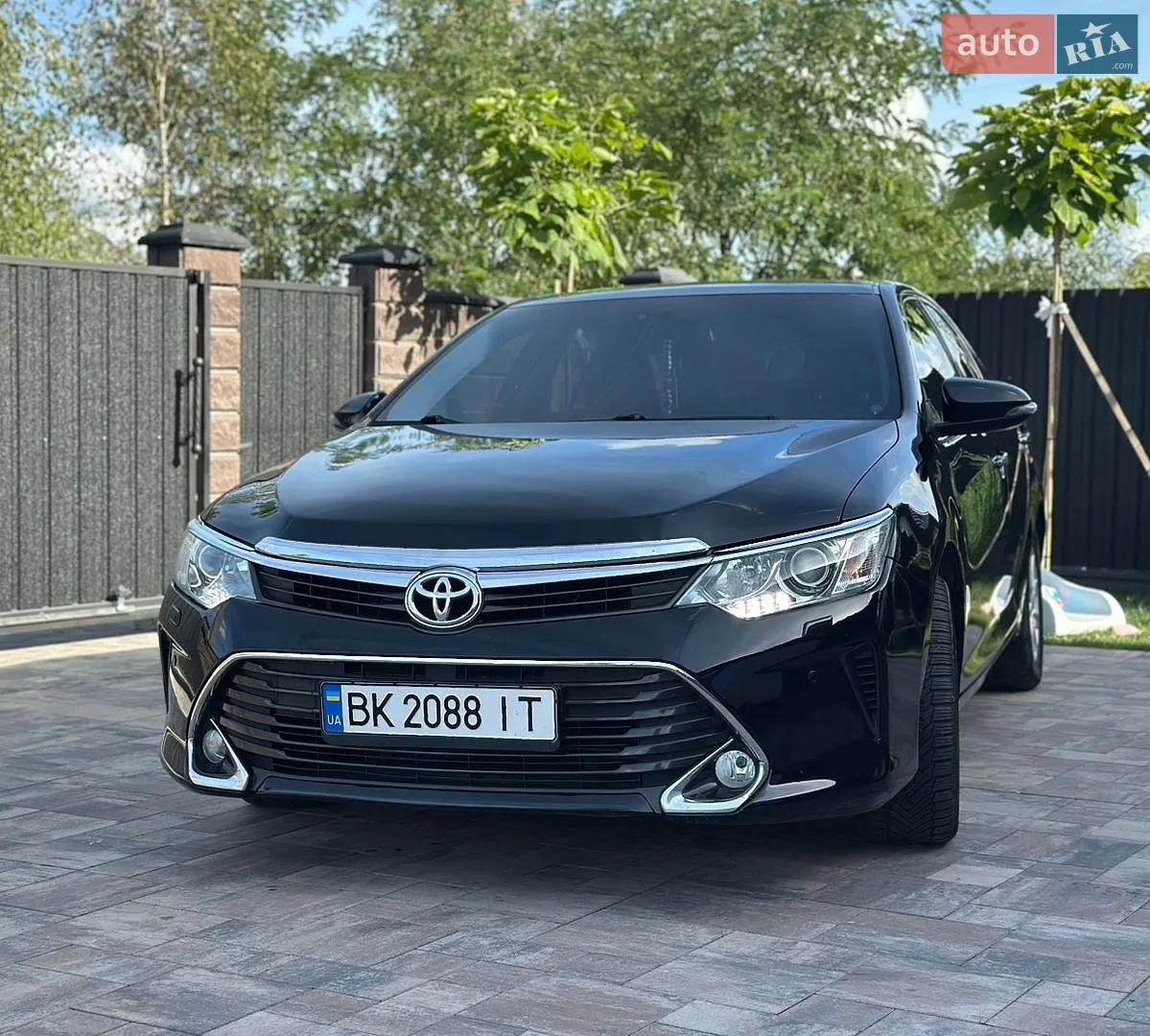 2014 Toyota Camry - фото 1