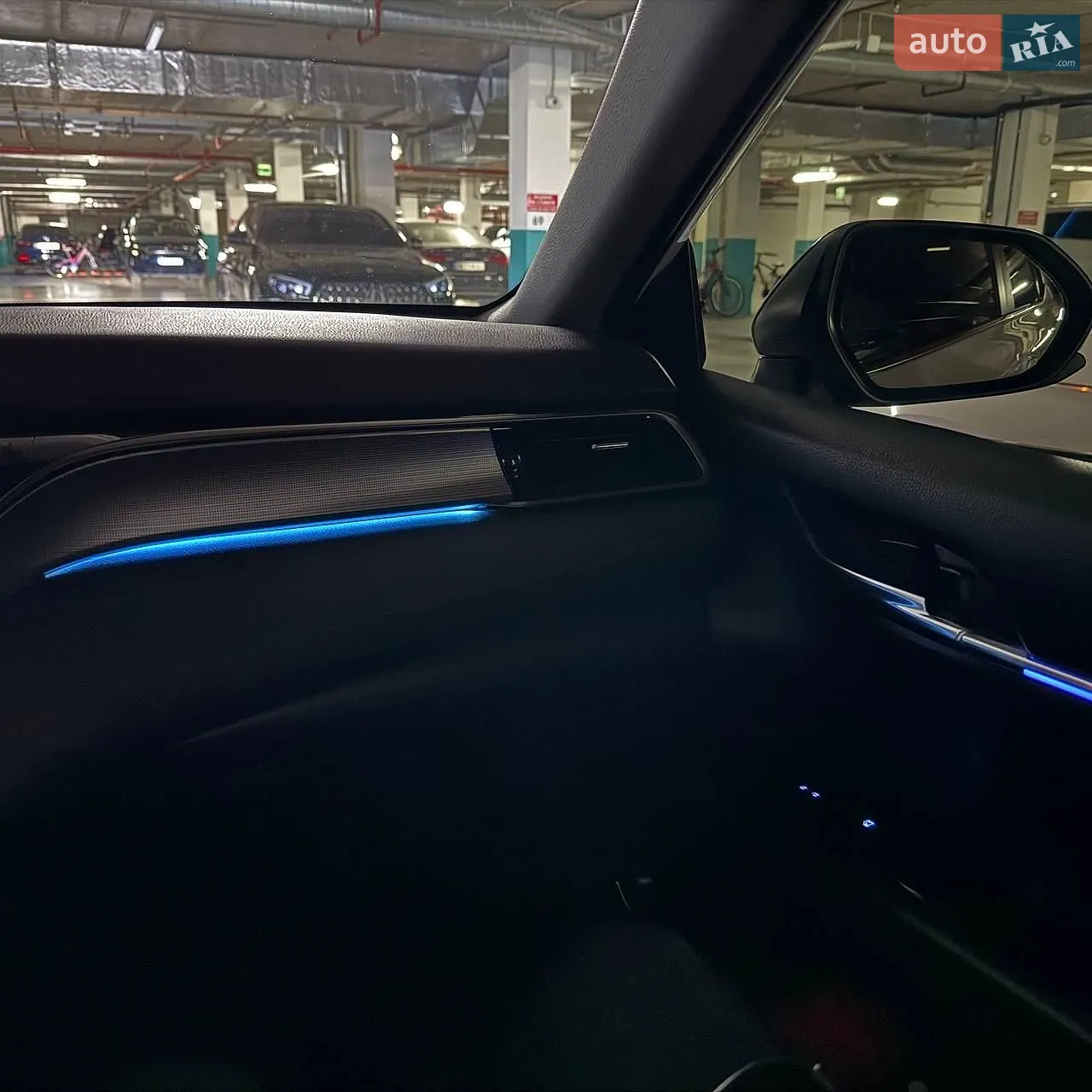 2019 Toyota Camry - мініатюра 29