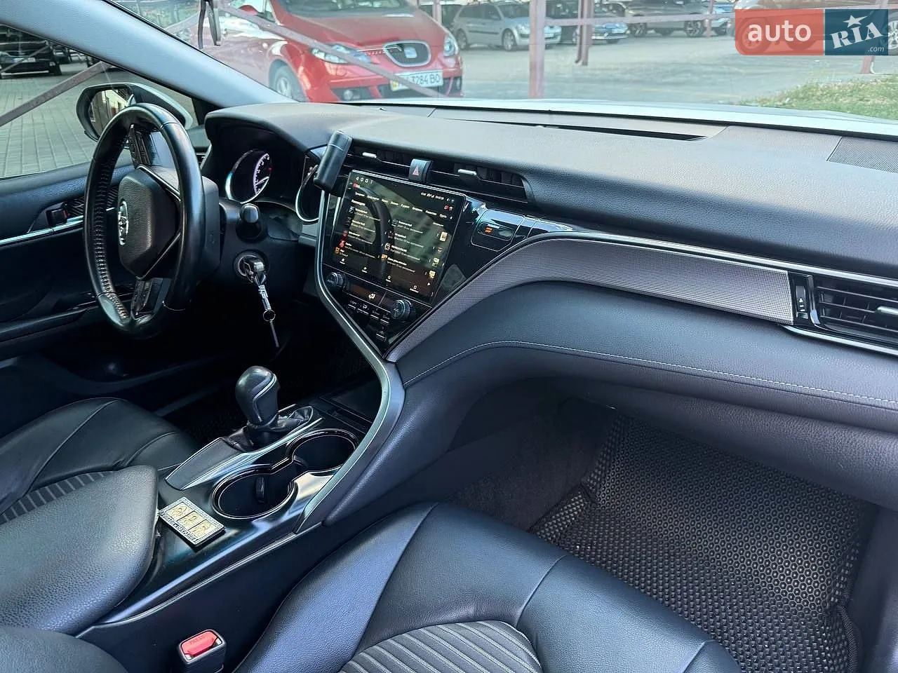 2019 Toyota Camry - мініатюра 11