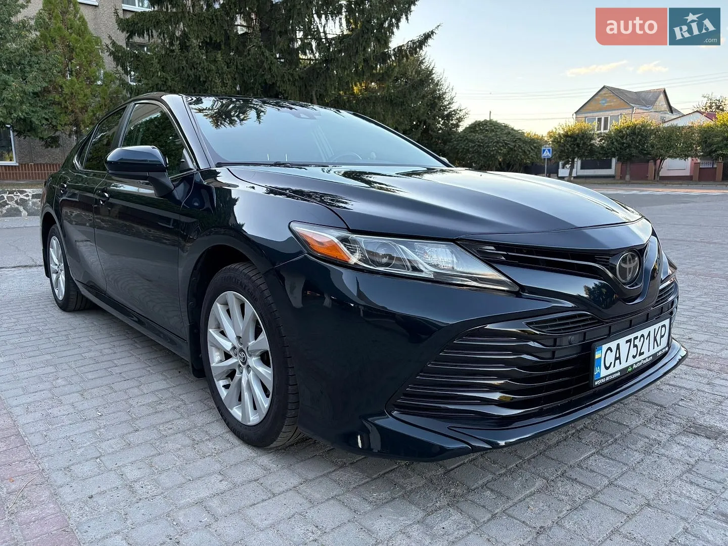 2019 Toyota Camry - мініатюра 8
