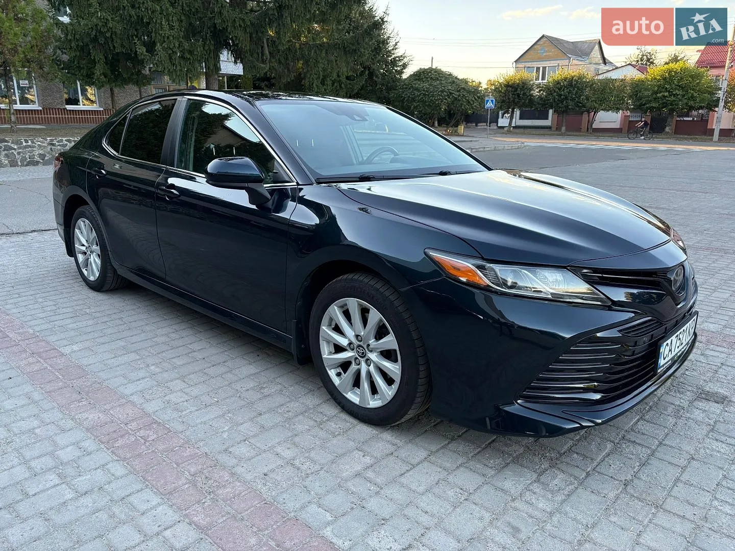 2019 Toyota Camry - мініатюра 9