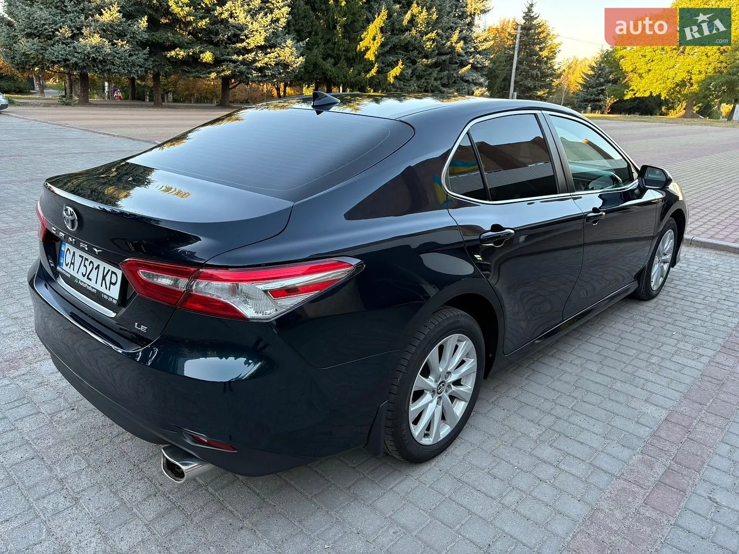 2019 Toyota Camry - мініатюра 17
