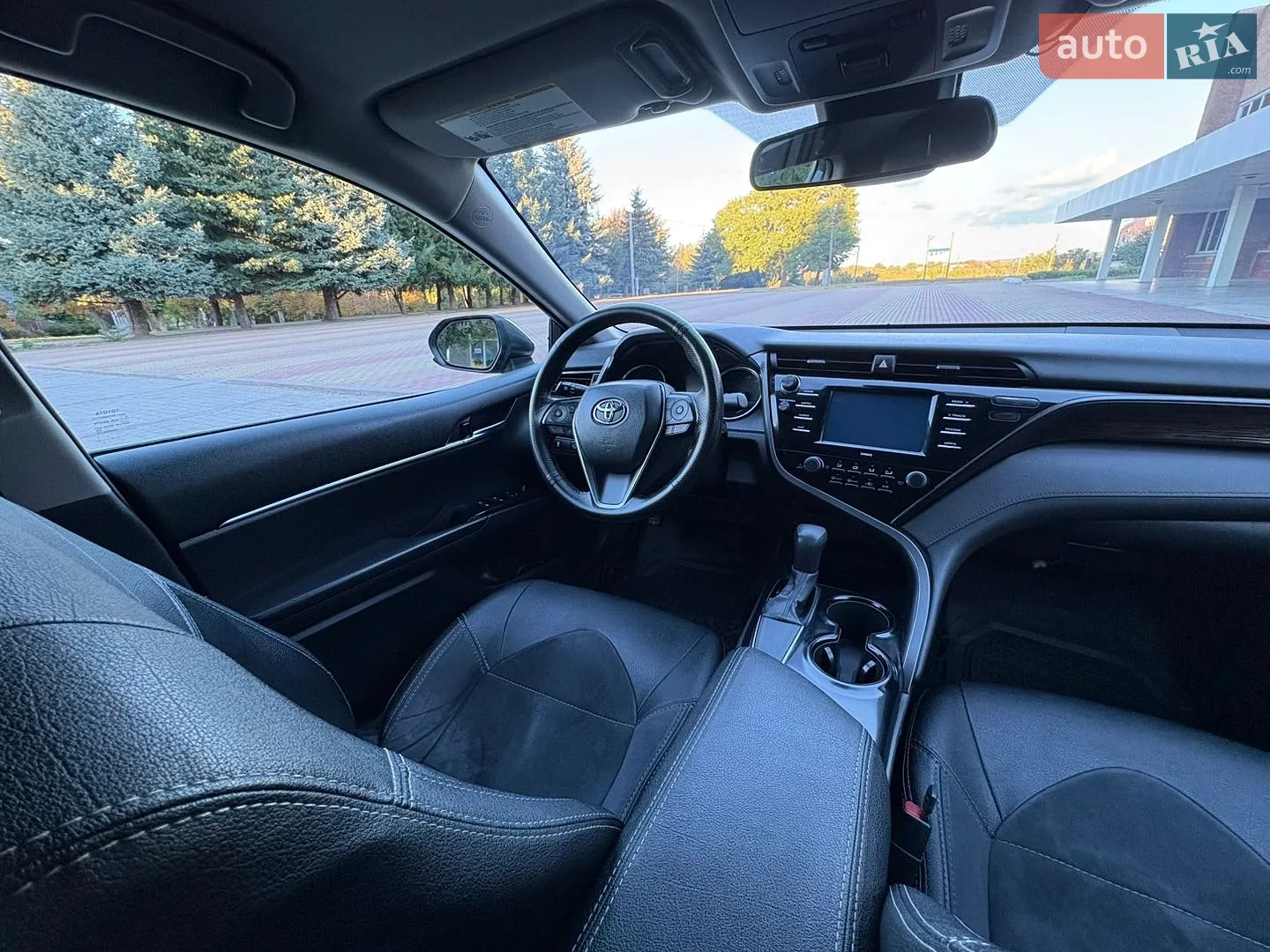 2019 Toyota Camry - мініатюра 31