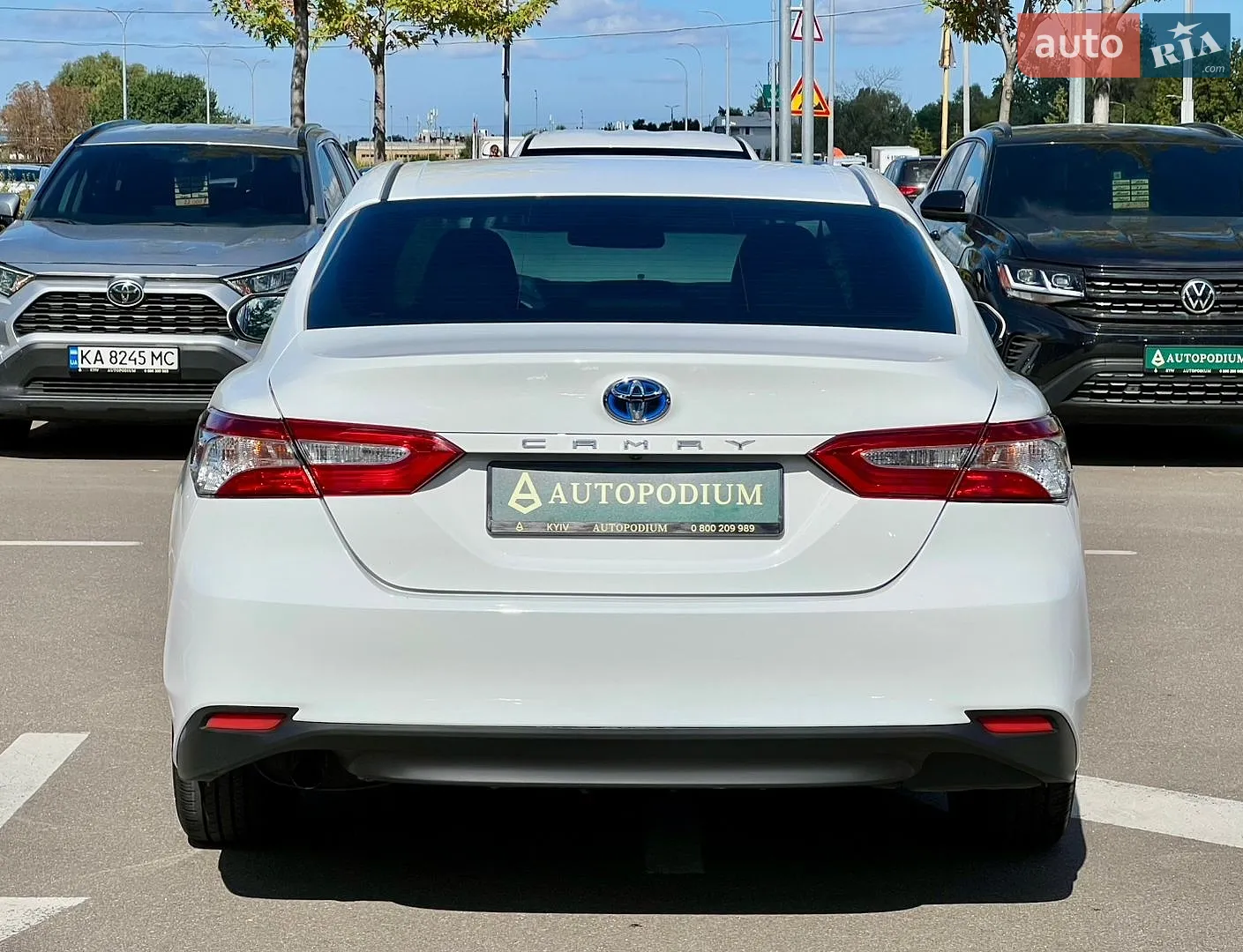 2018 Toyota Camry - мініатюра 13