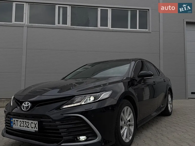 Toyota Camry 2024