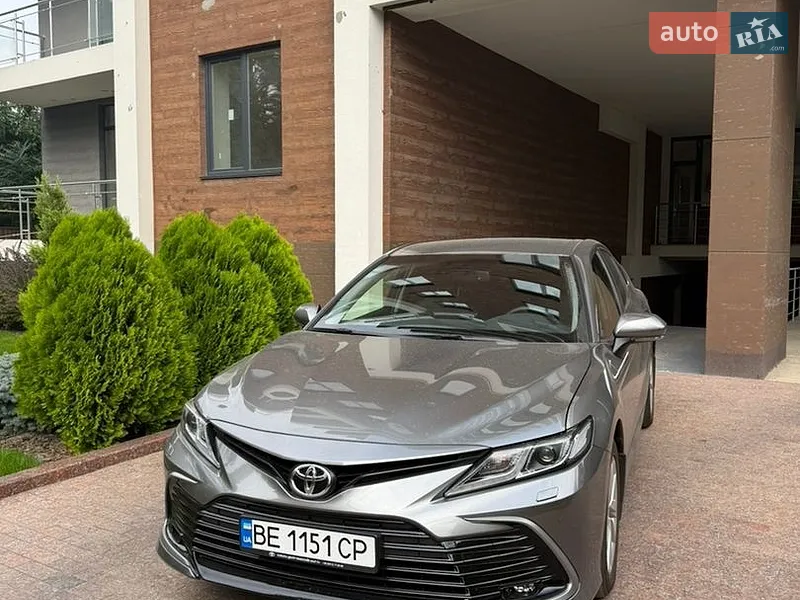Toyota Camry 2024