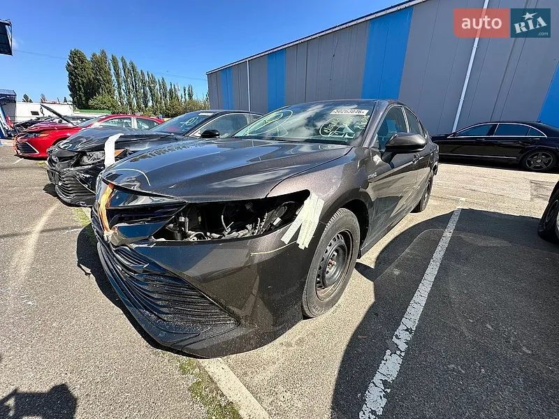 Toyota Camry 2018