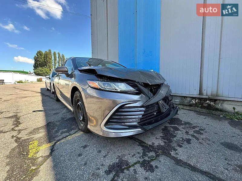 Toyota Camry 2024