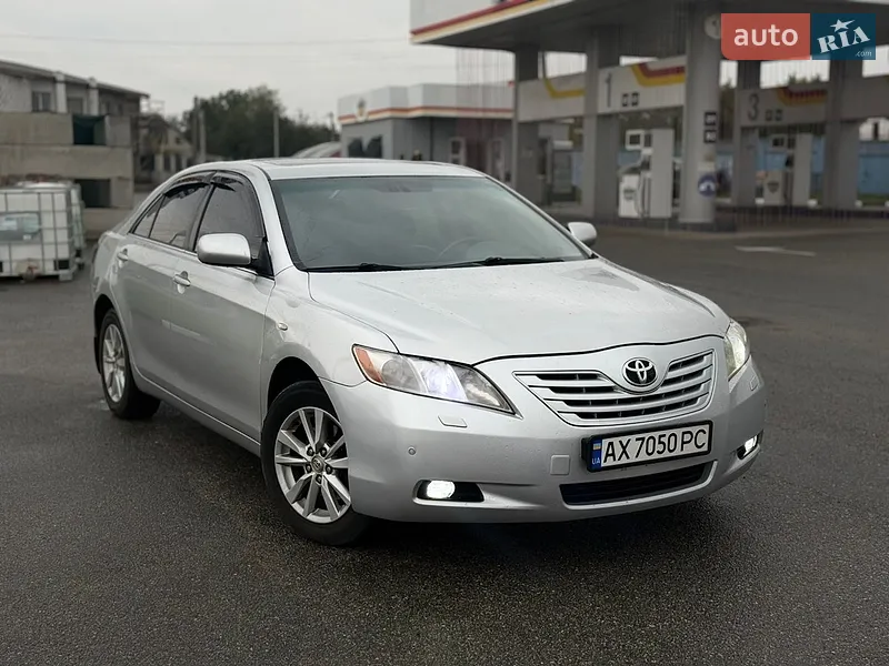 Toyota Camry 2006
