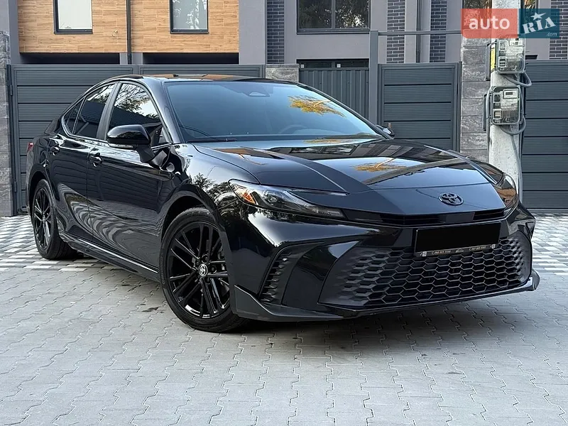 Toyota Camry 2026