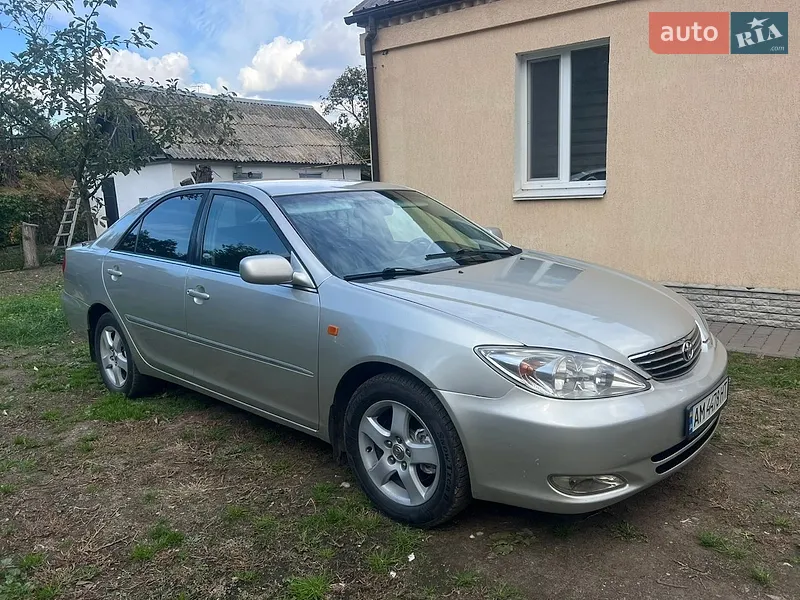 Toyota Camry 2003
