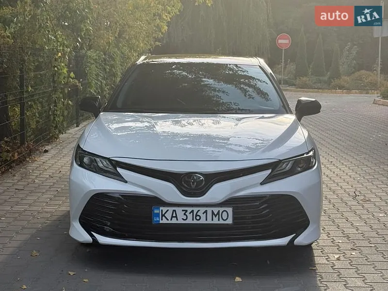 Toyota Camry 2020