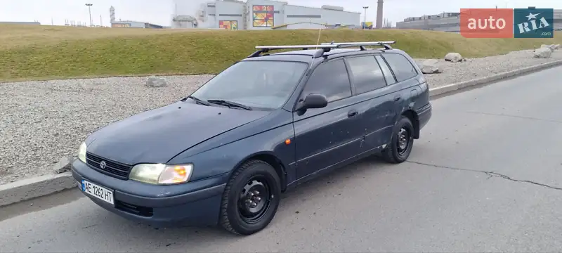 Toyota Carina E
