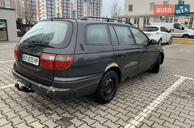 Седан Toyota Carina E 1996 в Рівному