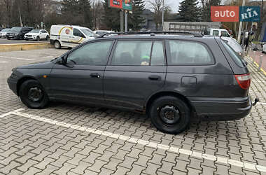 Седан Toyota Carina E 1996 в Рівному