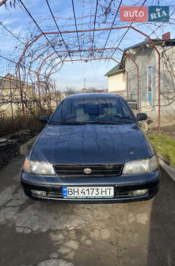 Седан Toyota Carina E 1993 в Захарівці