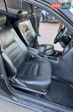 Седан Toyota Carina E 1995 в 