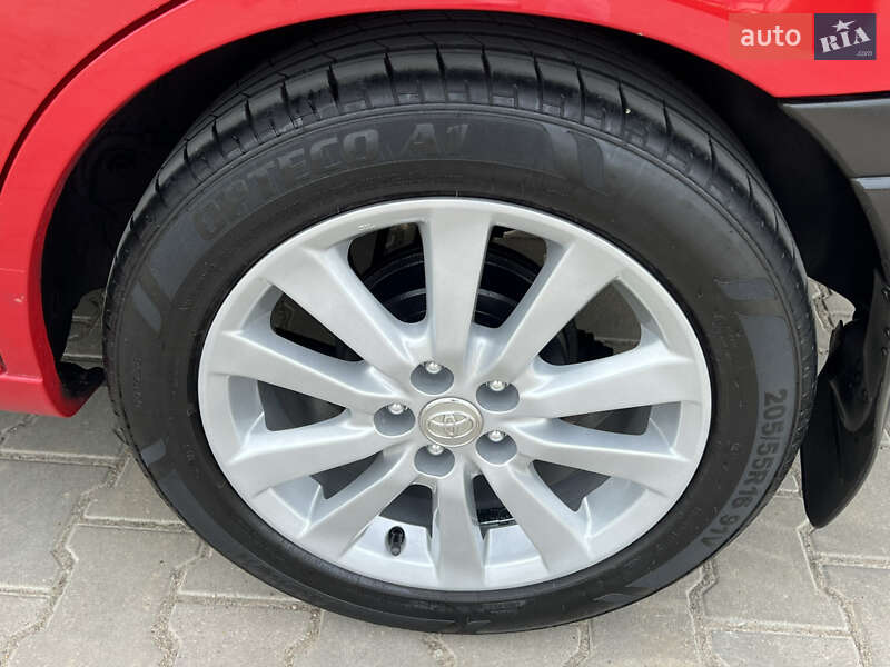 Седан Toyota Carina E 1994 в Одесі