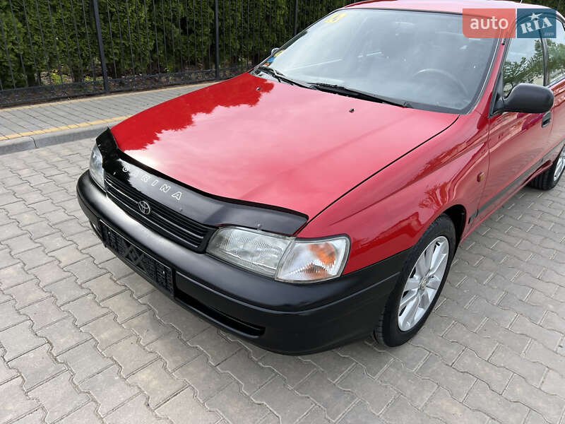 Седан Toyota Carina E 1994 в Одесі