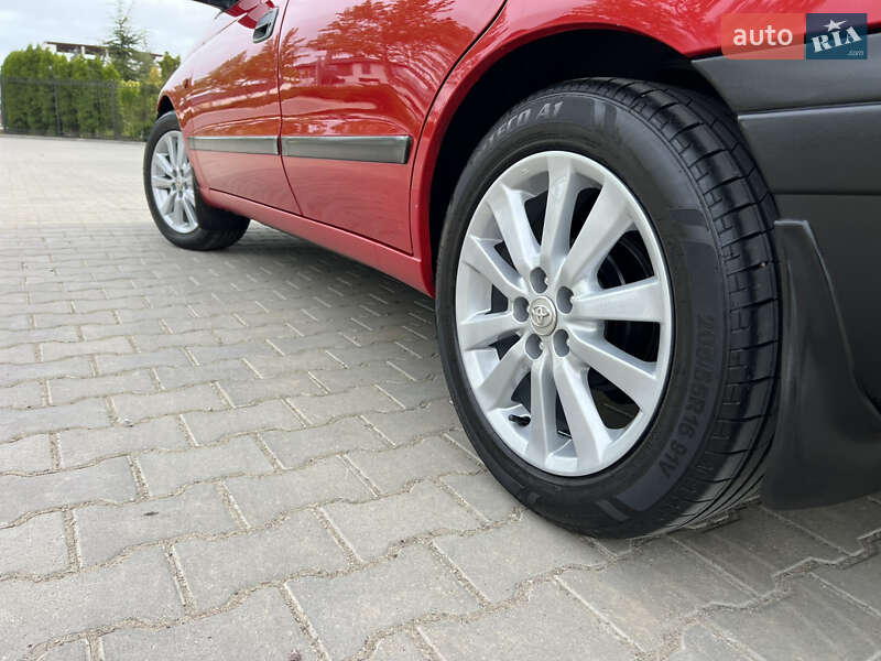 Седан Toyota Carina E 1994 в Одесі