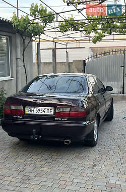 Седан Toyota Carina E 1992 в 