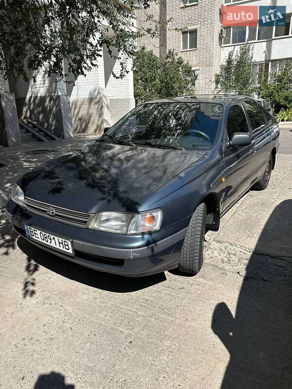 Toyota Carina E 1993