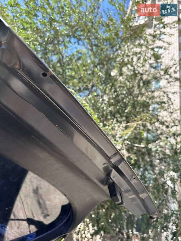 Лифтбек Toyota Carina E 1993 в Южноукраинске