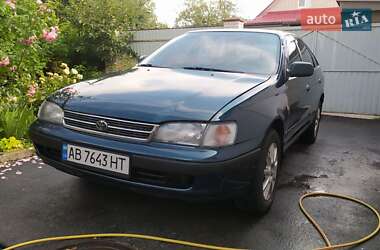 Лифтбек Toyota Carina E 1993 в Виннице
