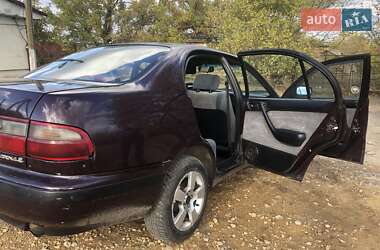 Седан Toyota Carina E 1994 в 
