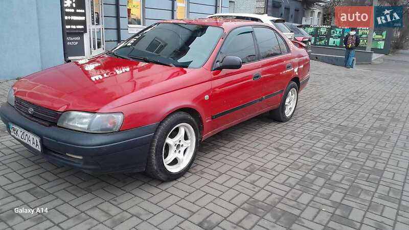 Седан Toyota Carina E 1995 в Луцке фото 5 Седан Toyota Carina E 1995 в Луцке