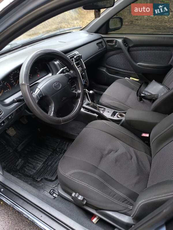 Седан Toyota Carina E 1996 в Одессе